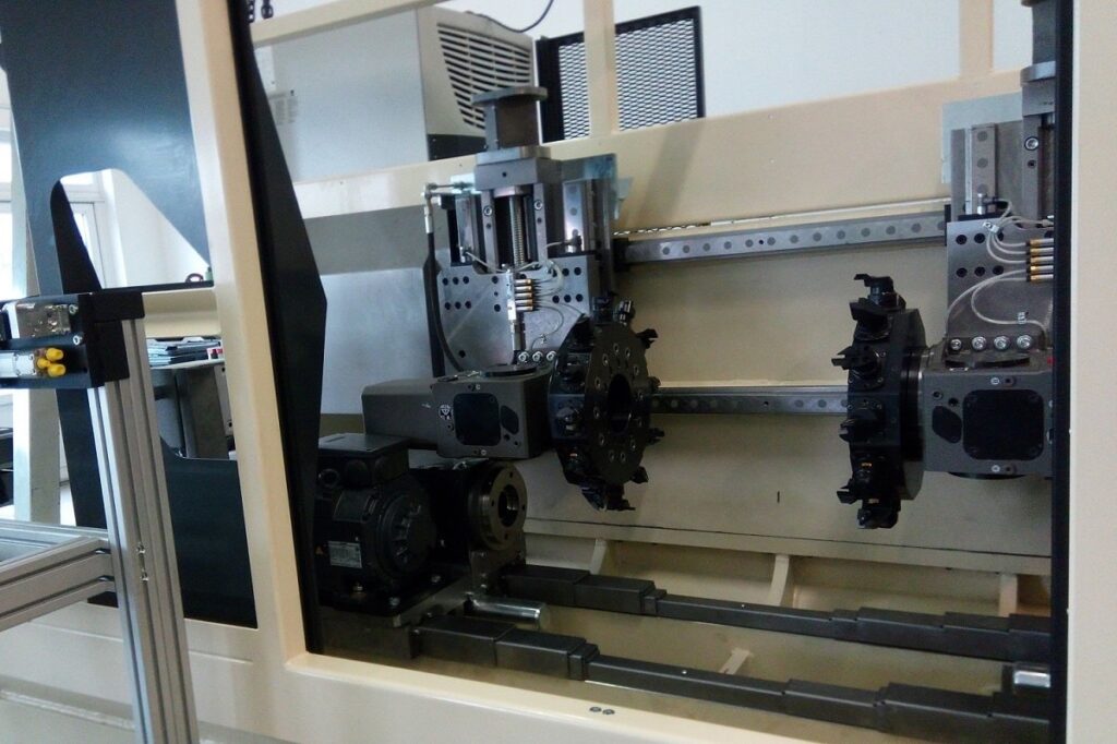 Lathe with two turrets